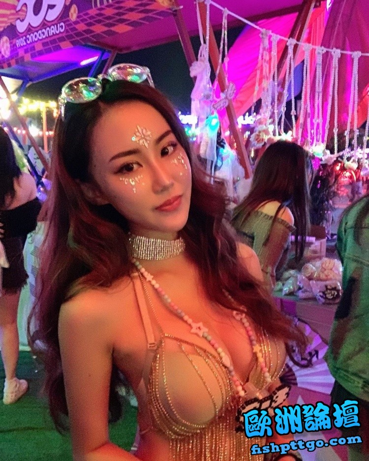 南部來的醫學系妹子！「身材就像豔陽一樣火熱」 - 唯美正妹牆 - 歐洲論壇